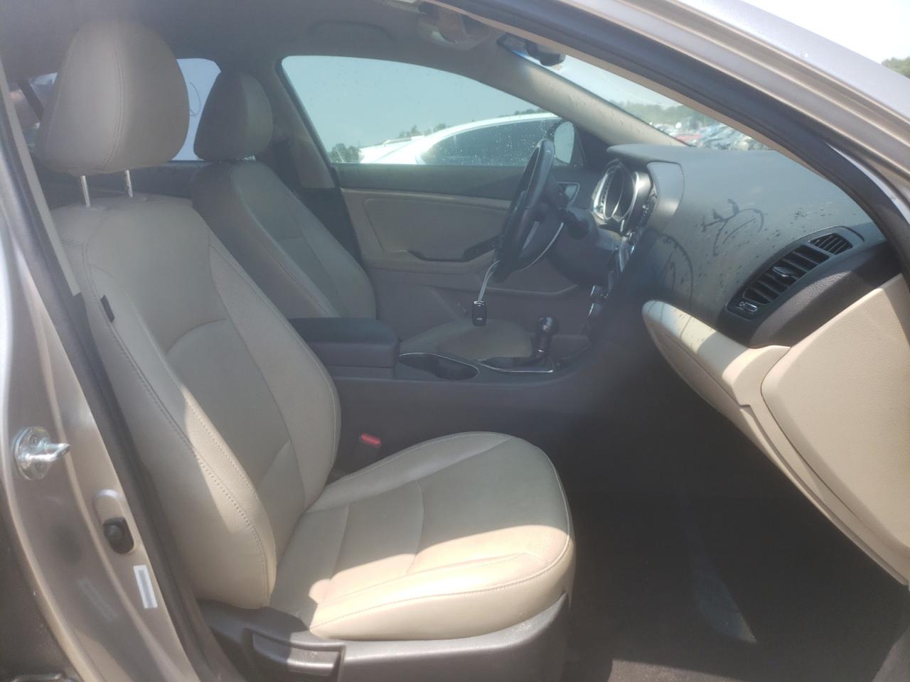 Photo 5 from auction – 2015 KIA OPTIMA EX with VIN 5XXGN4A75FG422274