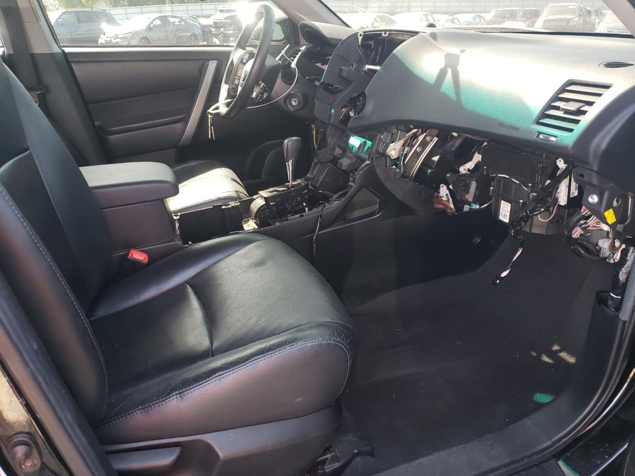 Photo 5 from auction – 2013 TOYOTA HIGHLANDER with VIN 5TDBK3EH5DS188293
