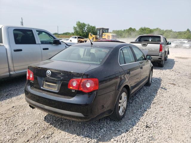Photo 4 from auction – 2007 VOLKSWAGEN JETTA WOLF with VIN 3VWEF71KX7M159237