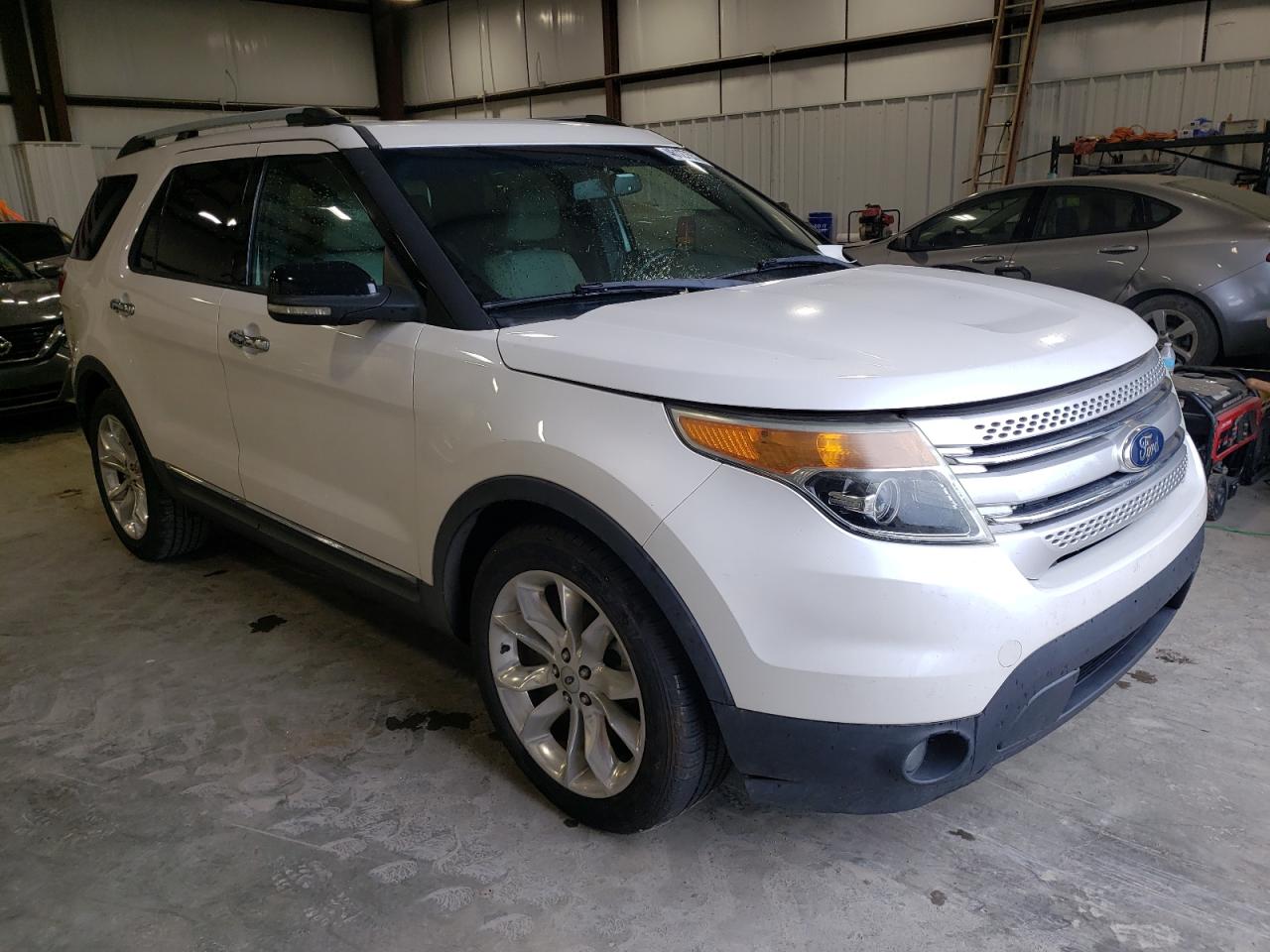 FORD EXPLORER X 2011 with VIN 1FMHK7D88BGA78828 - Photo from auction