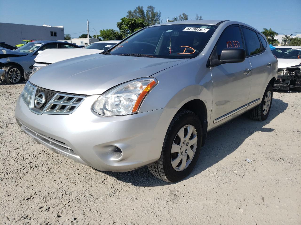 Photo 2 from auction – 2011 NISSAN ROGUE S with VIN JN8AS5MV7BW274124