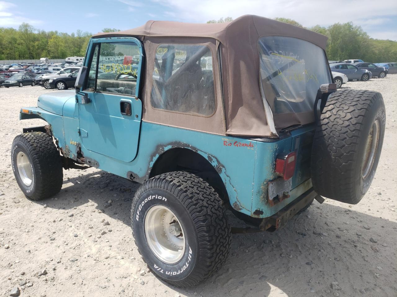 Photo 3 from auction – 1995 JEEP WRANGLER / with VIN 1J4FY19P3SP255089