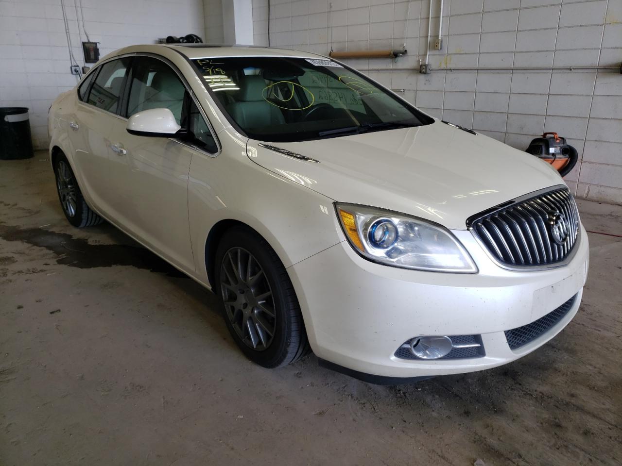 BUICK VERANO 2012 with VIN 1G4PS5SK8C4170829 - Photo from auction