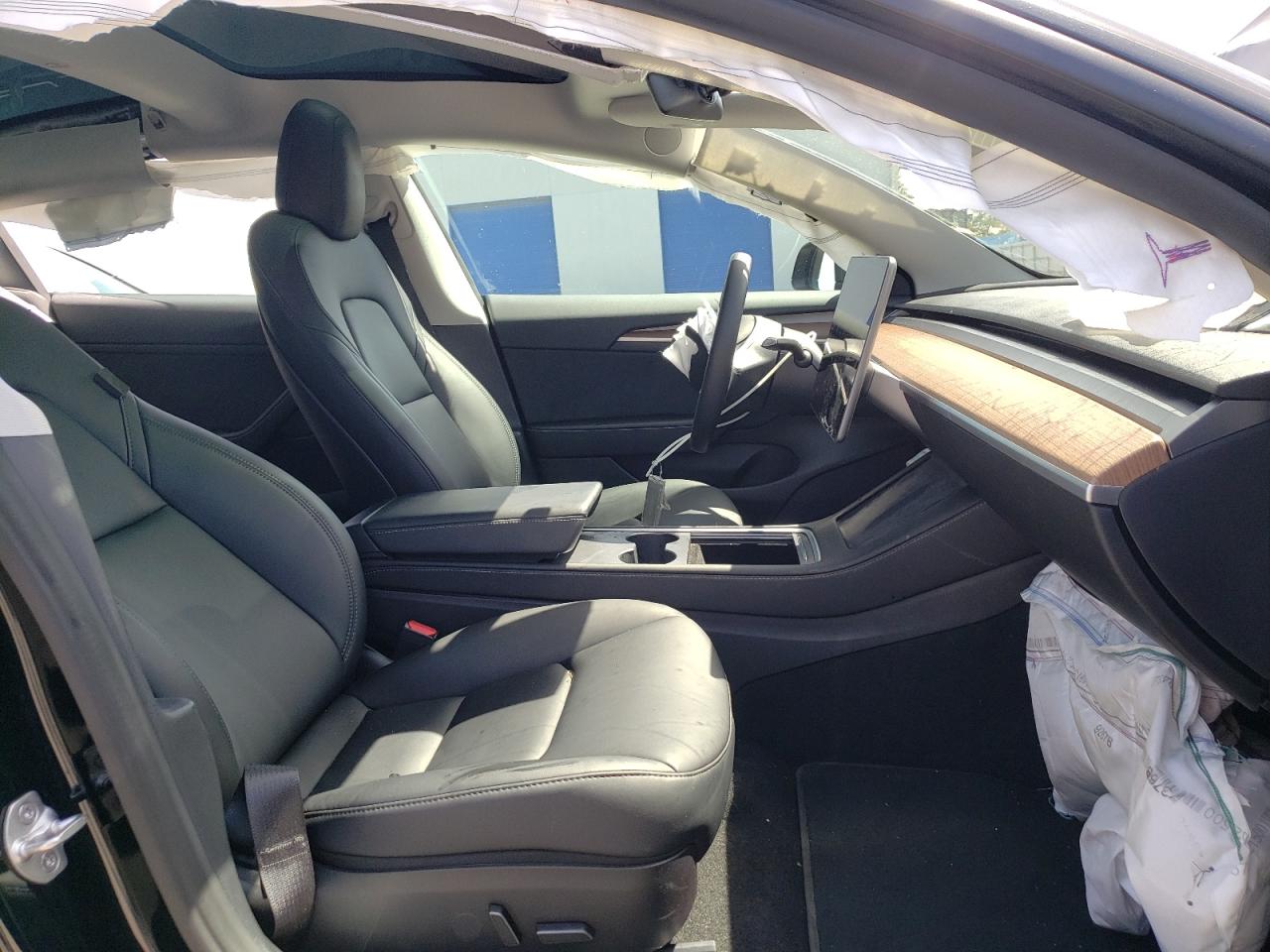 Photo 5 from auction – 2022 TESLA MODEL 3 with VIN 5YJ3E1EB9NF143293