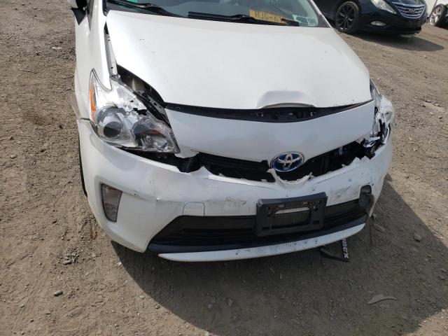 Photo 9 from auction – 2014 TOYOTA PRIUS with VIN JTDKN3DU0E0357291