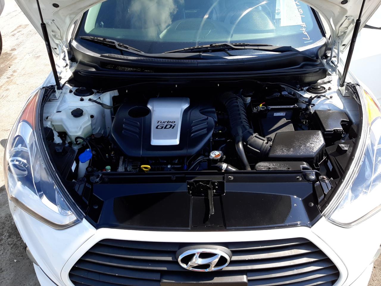 Photo 7 from auction – 2013 HYUNDAI VELOSTER T with VIN KMHTC6AE1DU172632