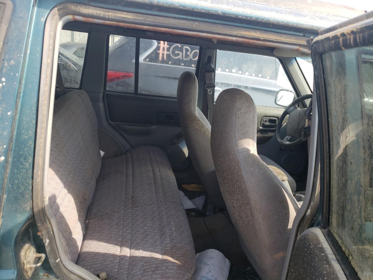 Photo 6 from auction – 1997 JEEP CHEROKEE S with VIN 1J4FT68S6VL537658