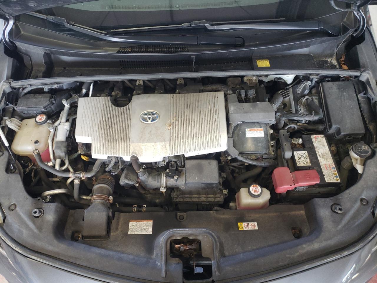 Photo 7 from auction – 2017 TOYOTA PRIUS PRIM with VIN JTDKARFP5H3038221