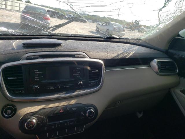 Photo 9 from auction – 2016 KIA SORENTO EX with VIN 5XYPH4A50GG147884