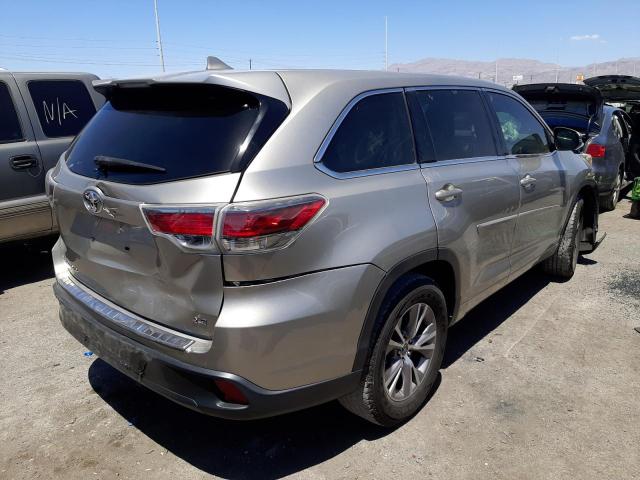 Photo 4 from auction – 2016 TOYOTA HIGHLANDER with VIN 5TDZKRFH3GS152803