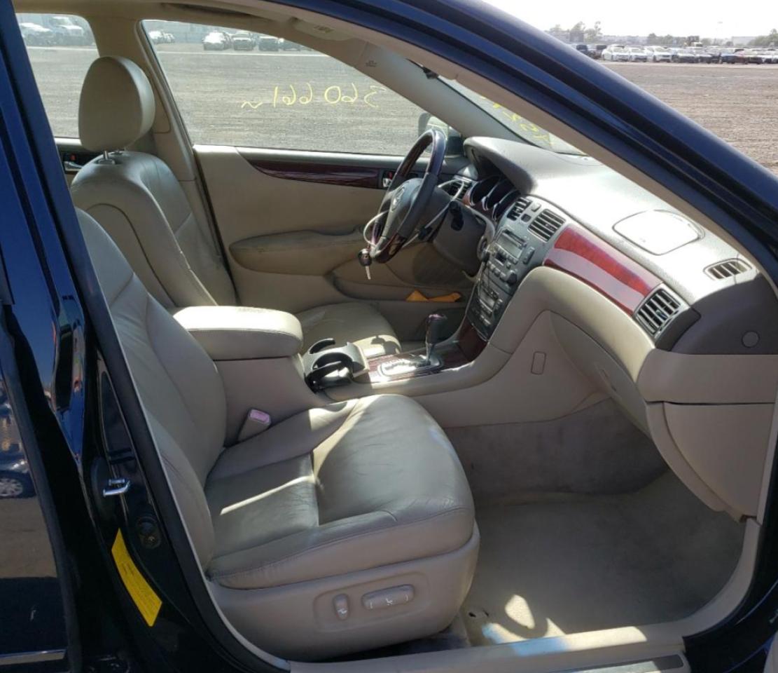 Photo 5 from auction – 2004 LEXUS ES 330 with VIN JTHBA30G645007532