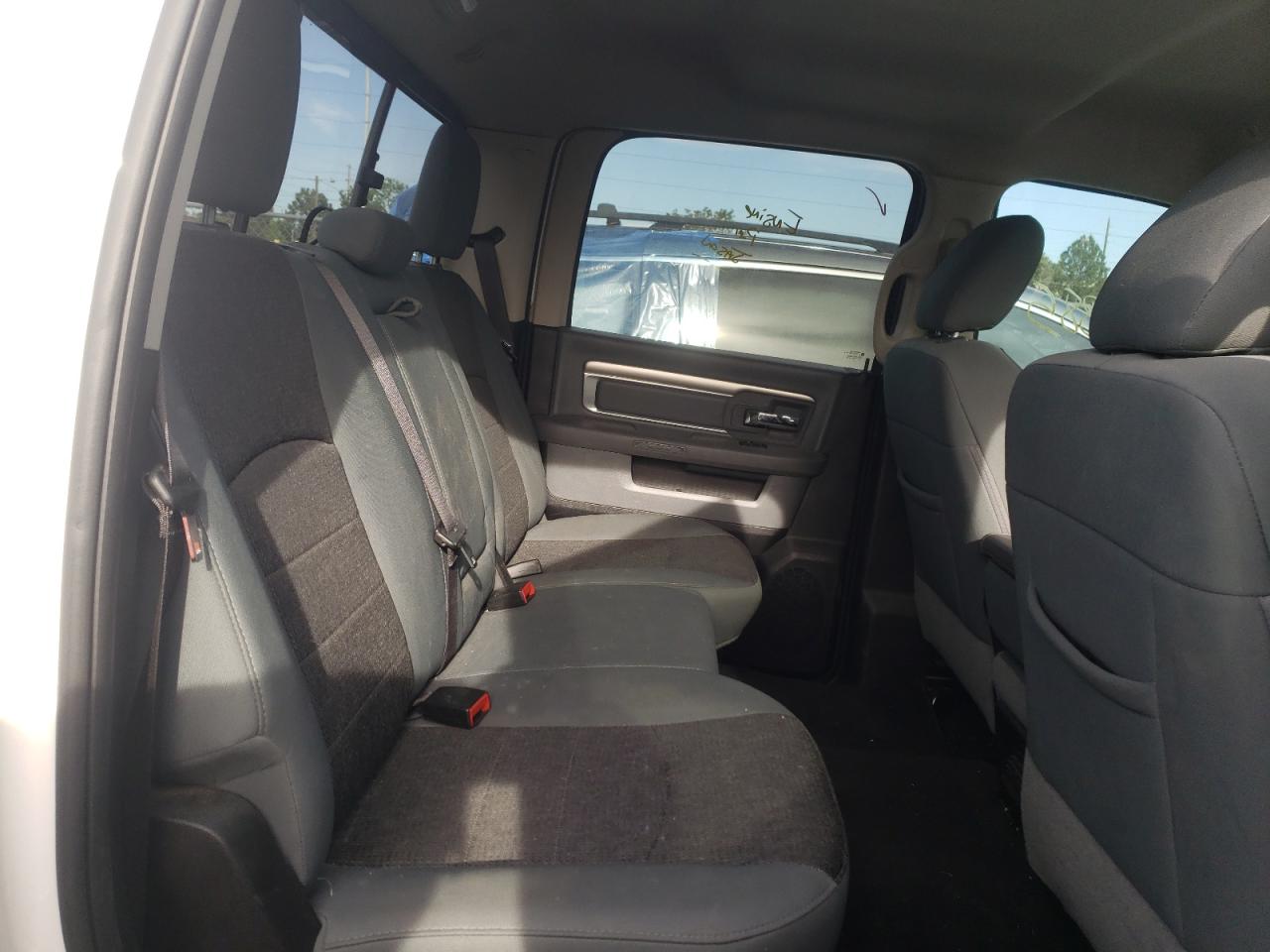 Photo 6 from auction – 2020 RAM 1500 CLASS with VIN 3C6RR7LT8LG157066