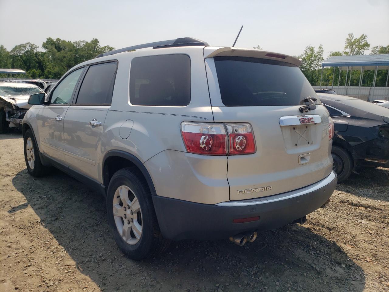 Photo 3 from auction – 2010 GMC ACADIA SLE with VIN 1GKLRLED6AJ217343