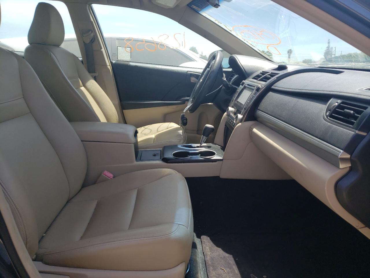 Photo 5 from auction – 2012 TOYOTA CAMRY BASE with VIN 4T1BF1FK6CU017349