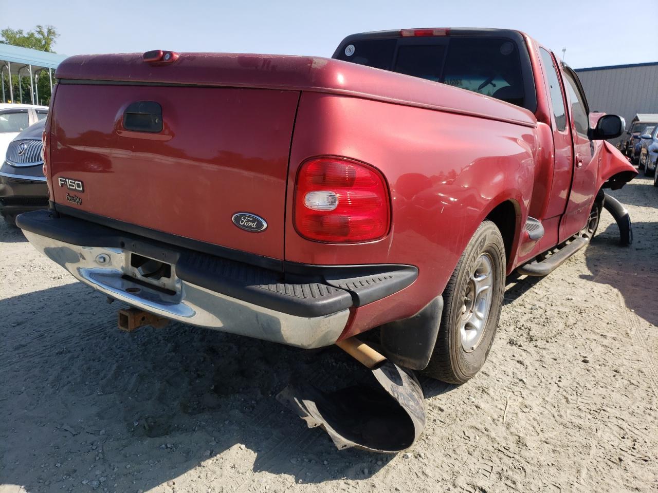 Photo 4 from auction – 2000 FORD F150 with VIN 1FTRX07L9YKA26518
