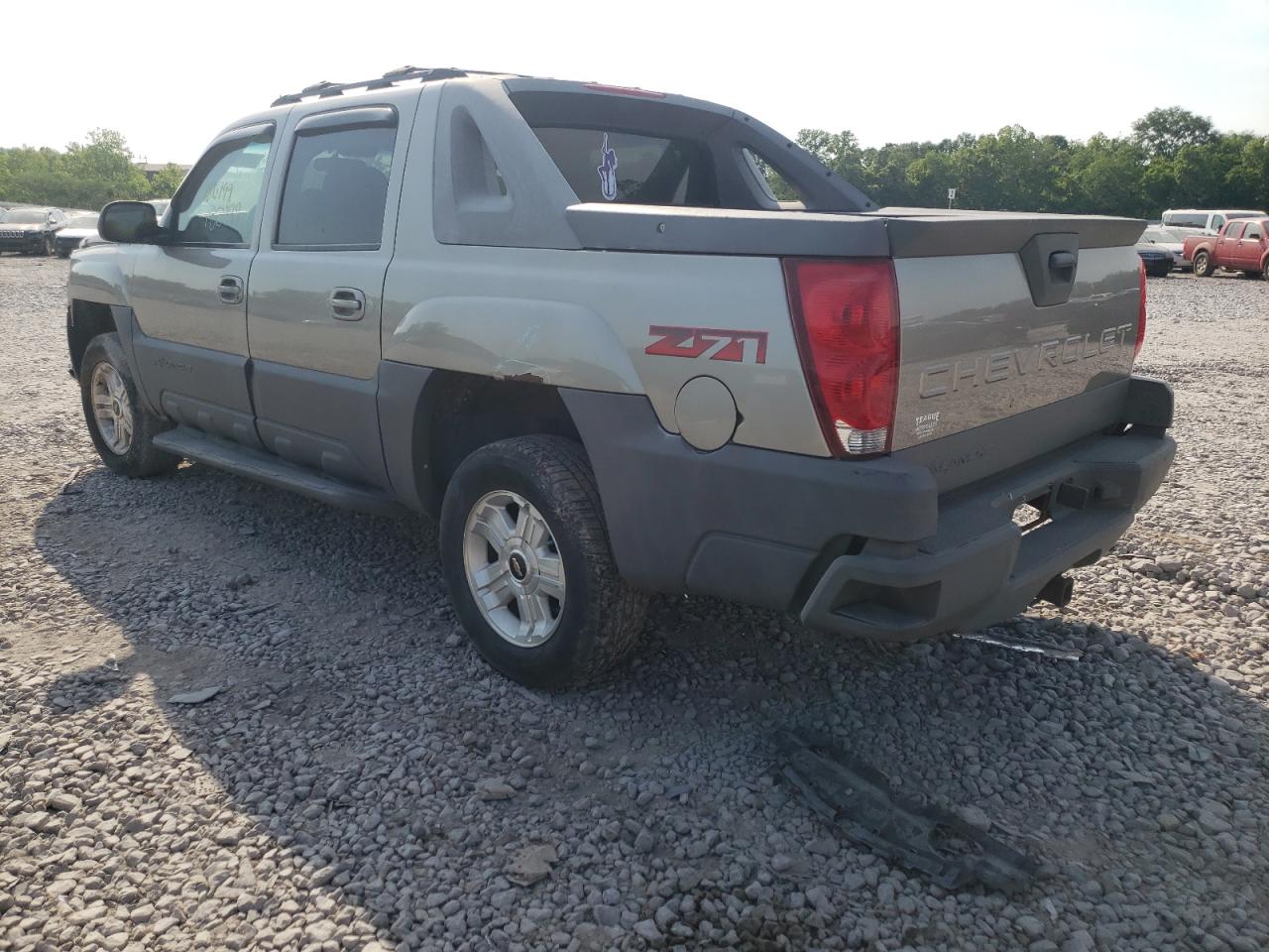 Photo 3 from auction – 2002 CHEVROLET AVALANCHE with VIN 3GNEK13T12G171955