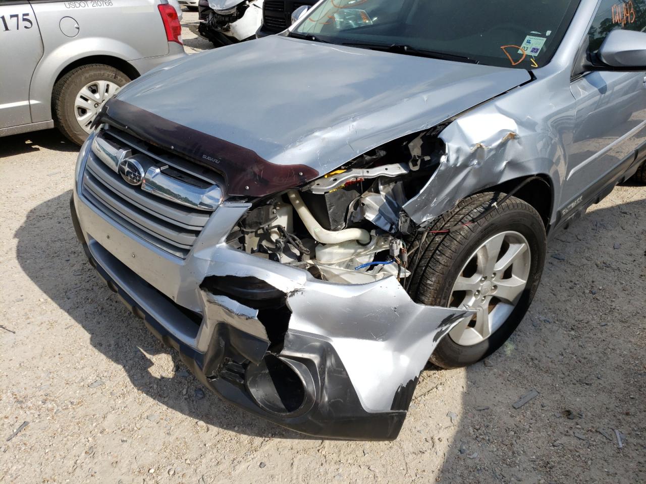 Photo 9 from auction – 2013 SUBARU OUTBACK 2. with VIN 4S4BRBGC0D3222712