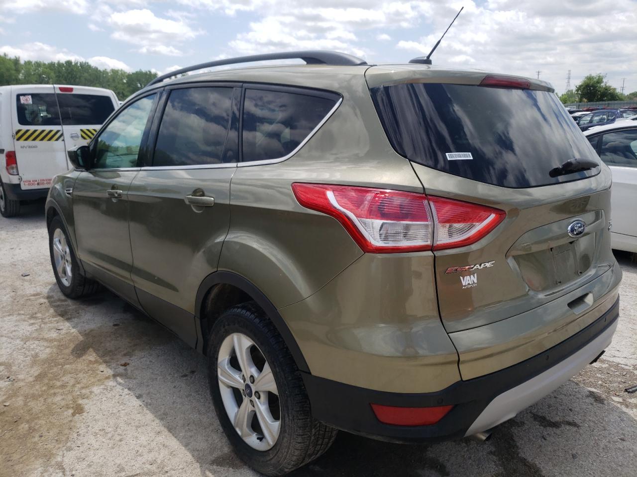 Photo 3 from auction – 2014 FORD ESCAPE SE with VIN 1FMCU9GX2EUB01237