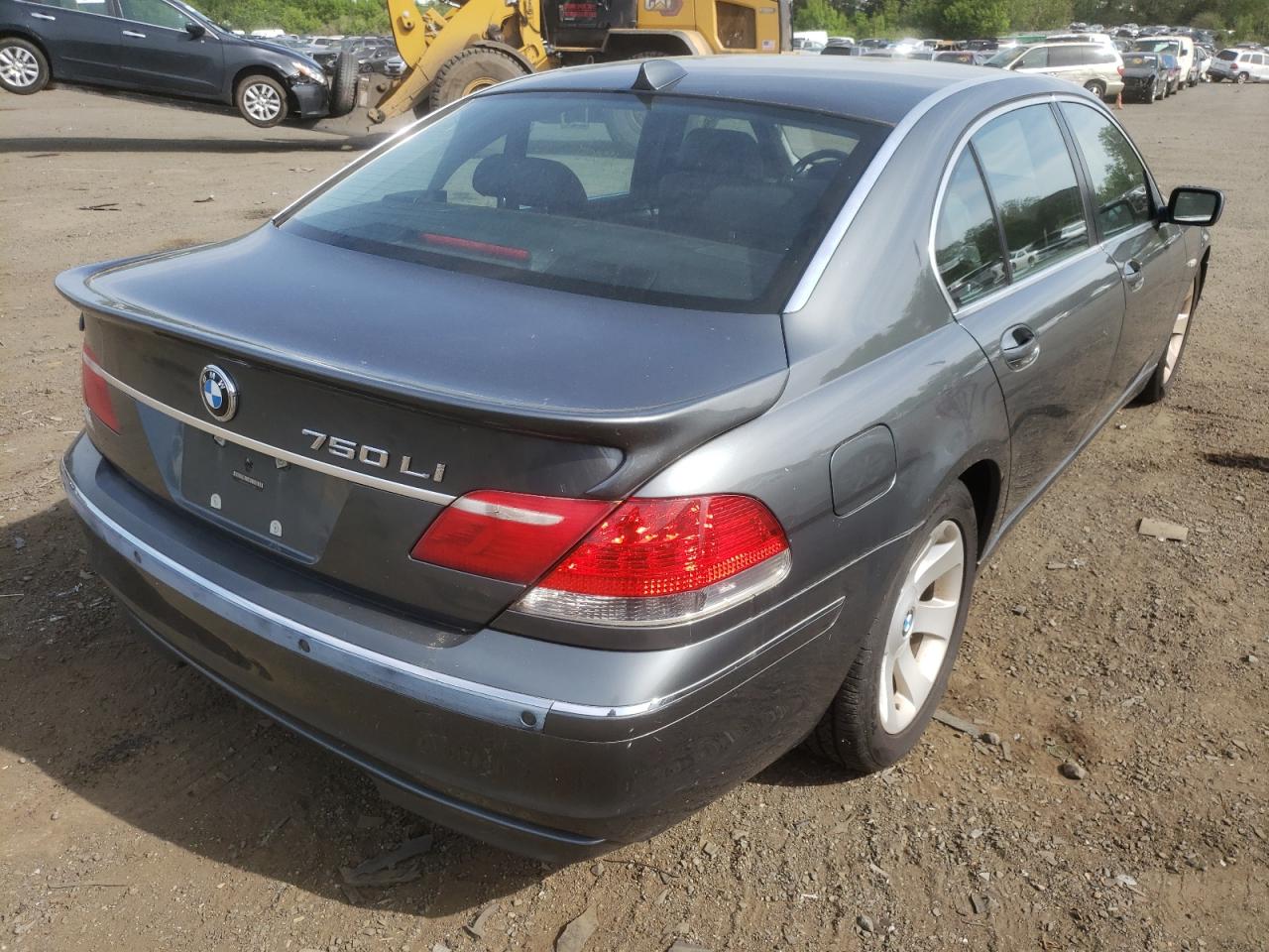 Photo 4 from auction – 2007 BMW 750 with VIN WBAHN83557DT66031