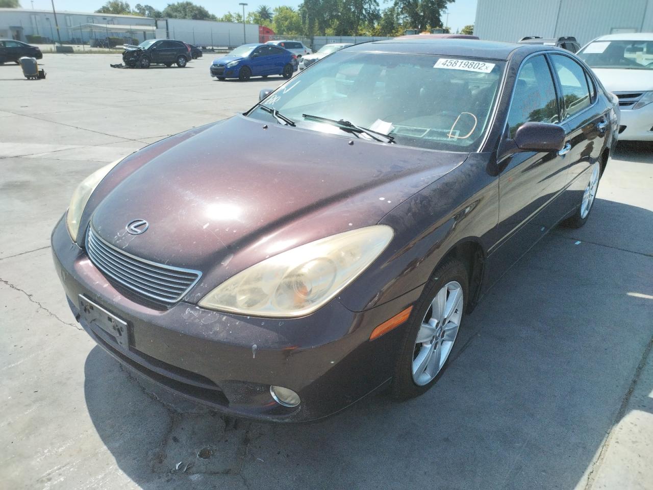 Photo 2 from auction – 2005 LEXUS ES 330 with VIN JTHBA30G455089388