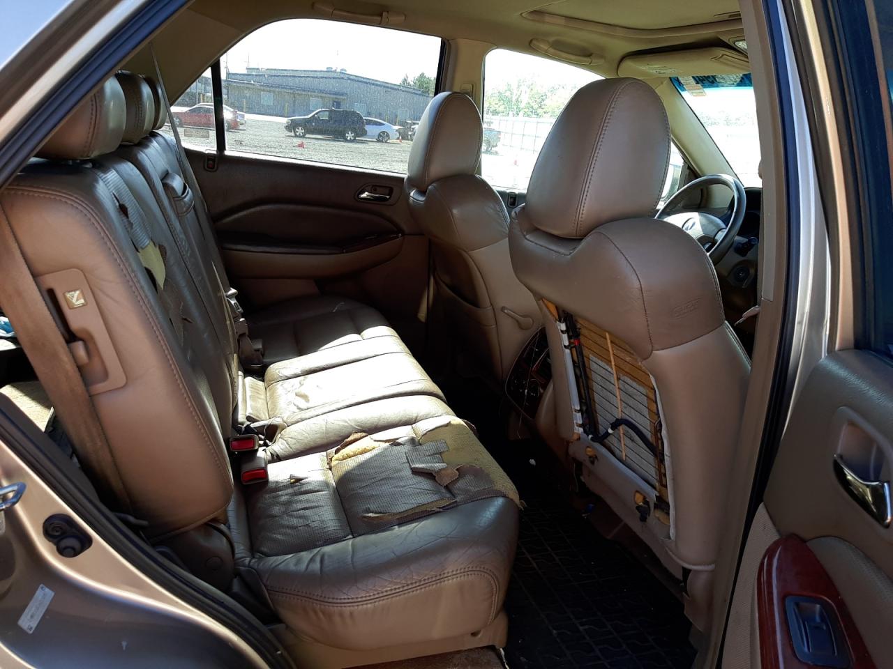 Photo 6 from auction – 2004 ACURA MDX with VIN 2HNYD18214H505897