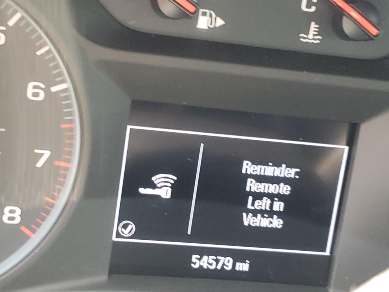 Photo 8 from auction – 2020 CHEVROLET MALIBU LT with VIN 1G1ZD5ST3LF094434