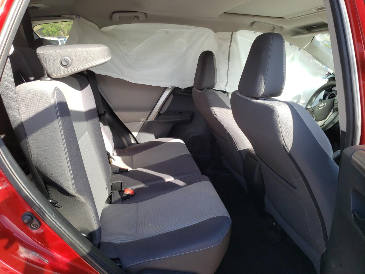 Photo 6 from auction – 2013 TOYOTA RAV4 XLE with VIN 2T3RFREV6DW028496