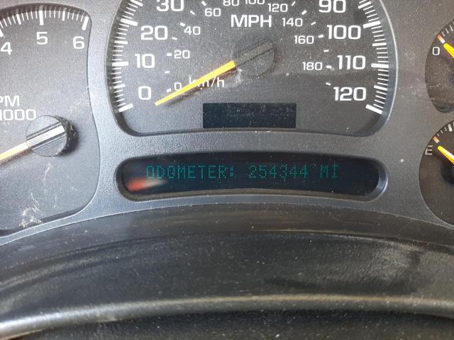 Photo 8 from auction – 2004 CHEVROLET SILVERADO with VIN 2GCEC19T241127598