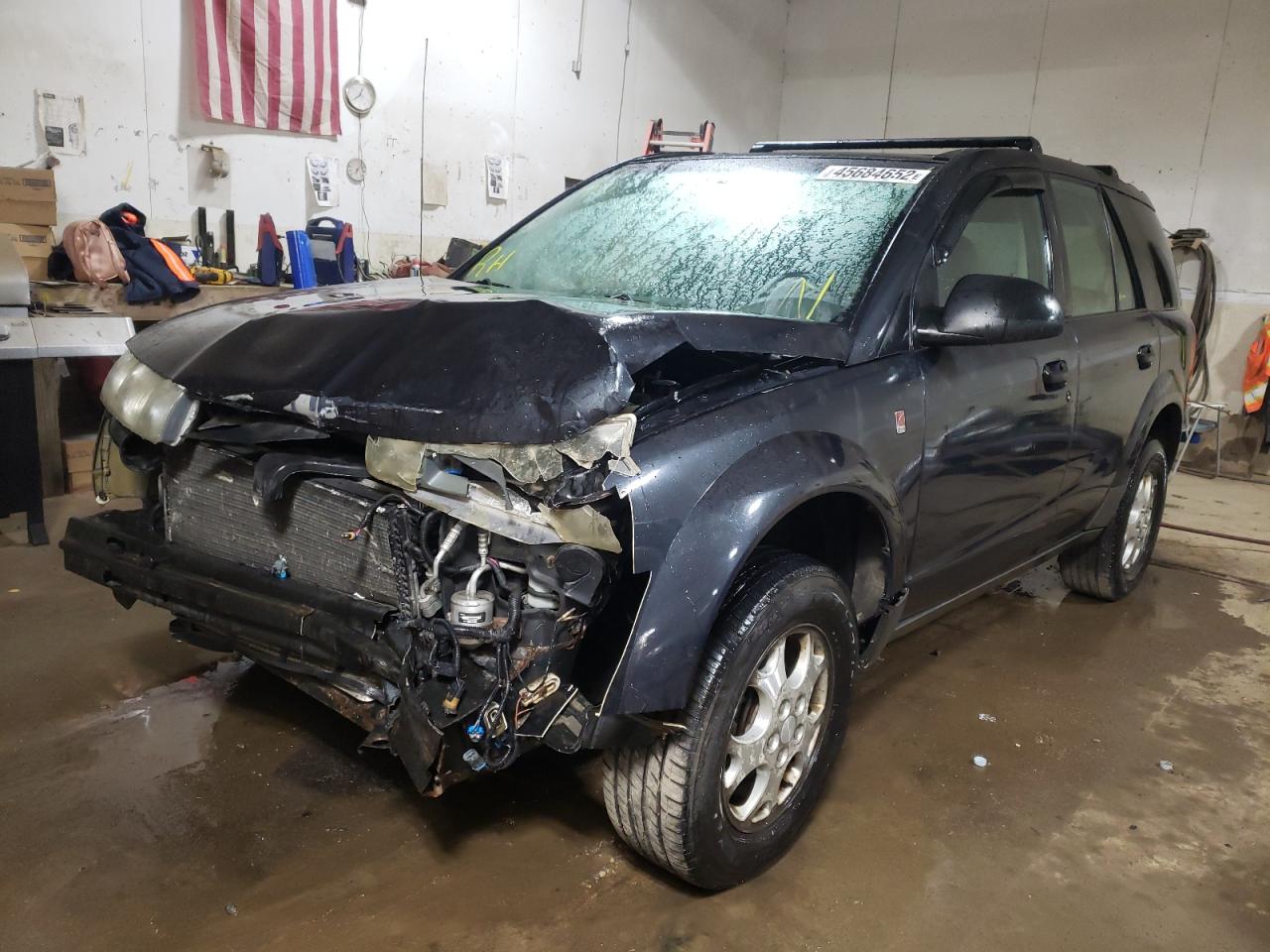 Photo 2 from auction – 2002 SATURN VUE with VIN 5GZCZ63B82S818438