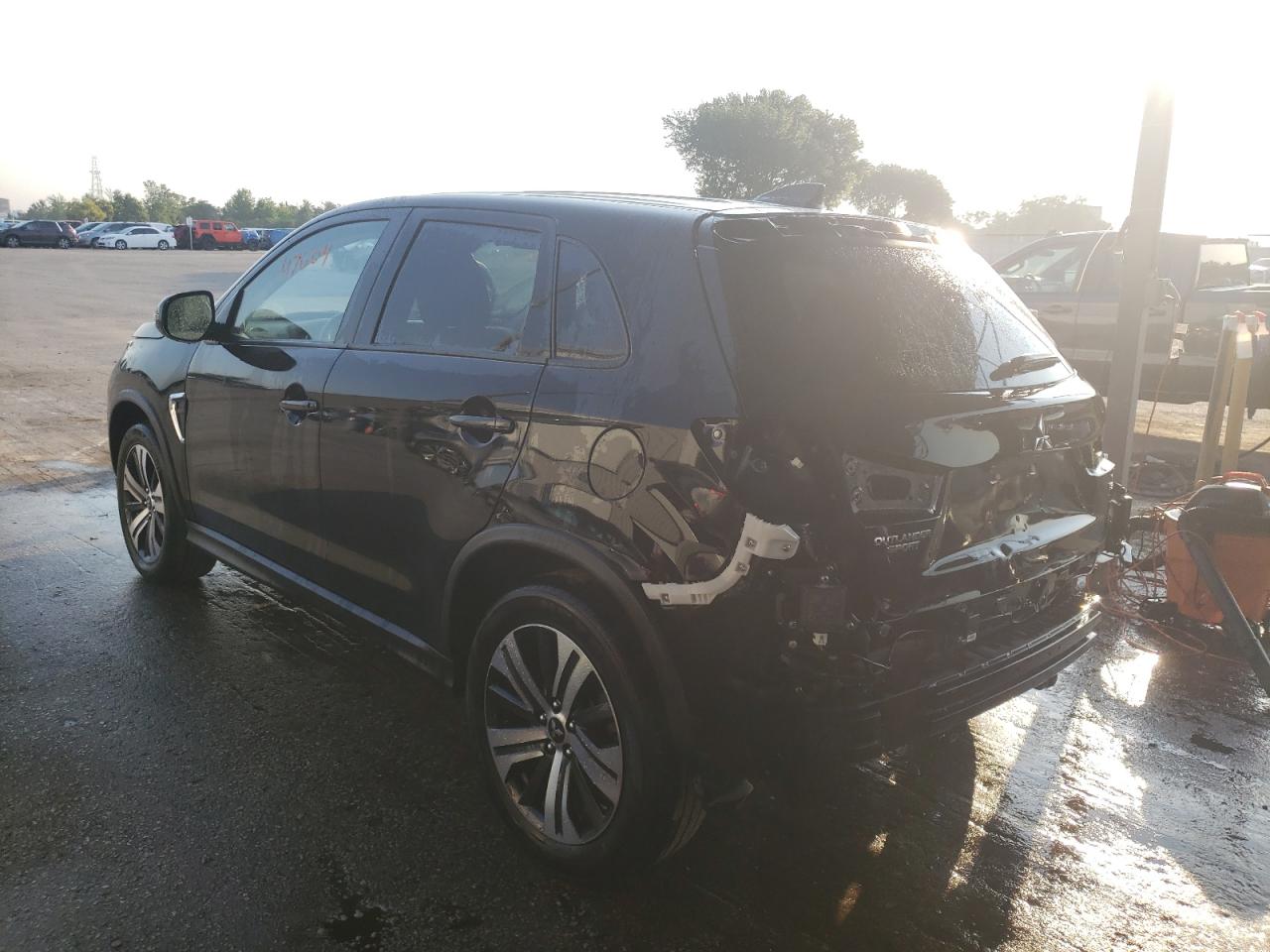 Photo 3 from auction – 2020 MITSUBISHI OUTLANDER with VIN JA4AP4AU4LU007808