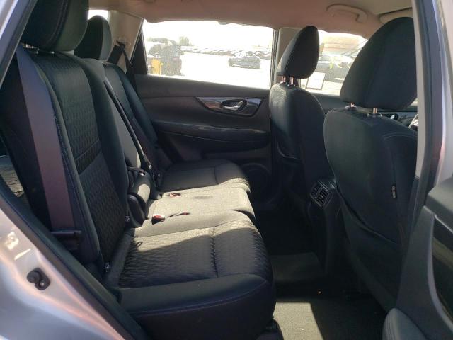 Photo 6 from auction – 2017 NISSAN ROGUE S with VIN KNMAT2MT7HP564954