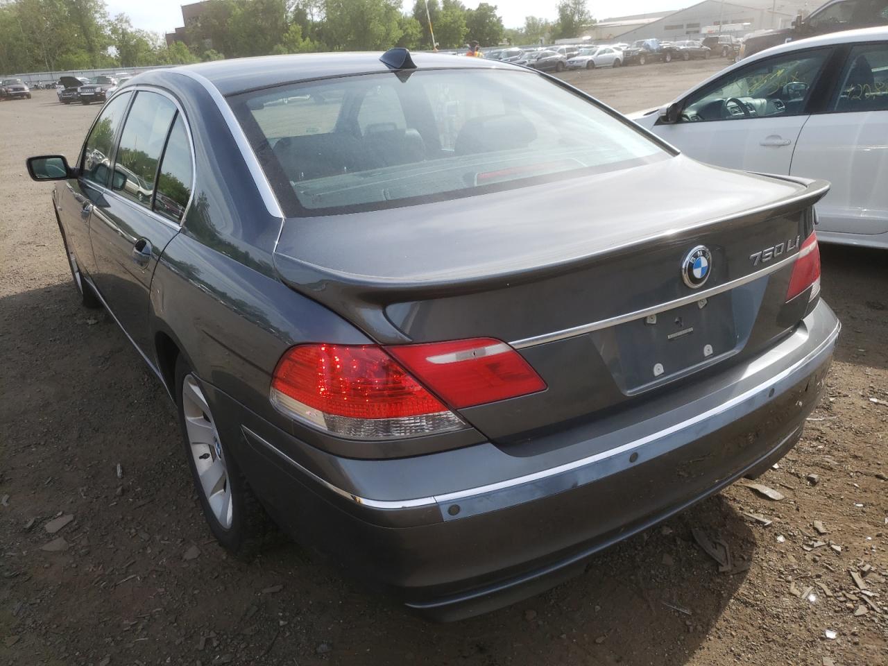 Photo 3 from auction – 2007 BMW 750 with VIN WBAHN83557DT66031