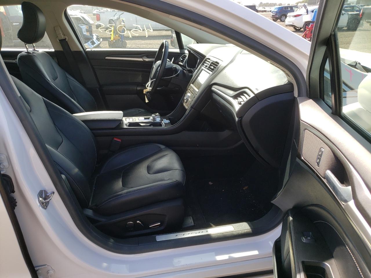Photo 5 from auction – 2018 FORD FUSION TIT with VIN 3FA6P0SU9JR110347