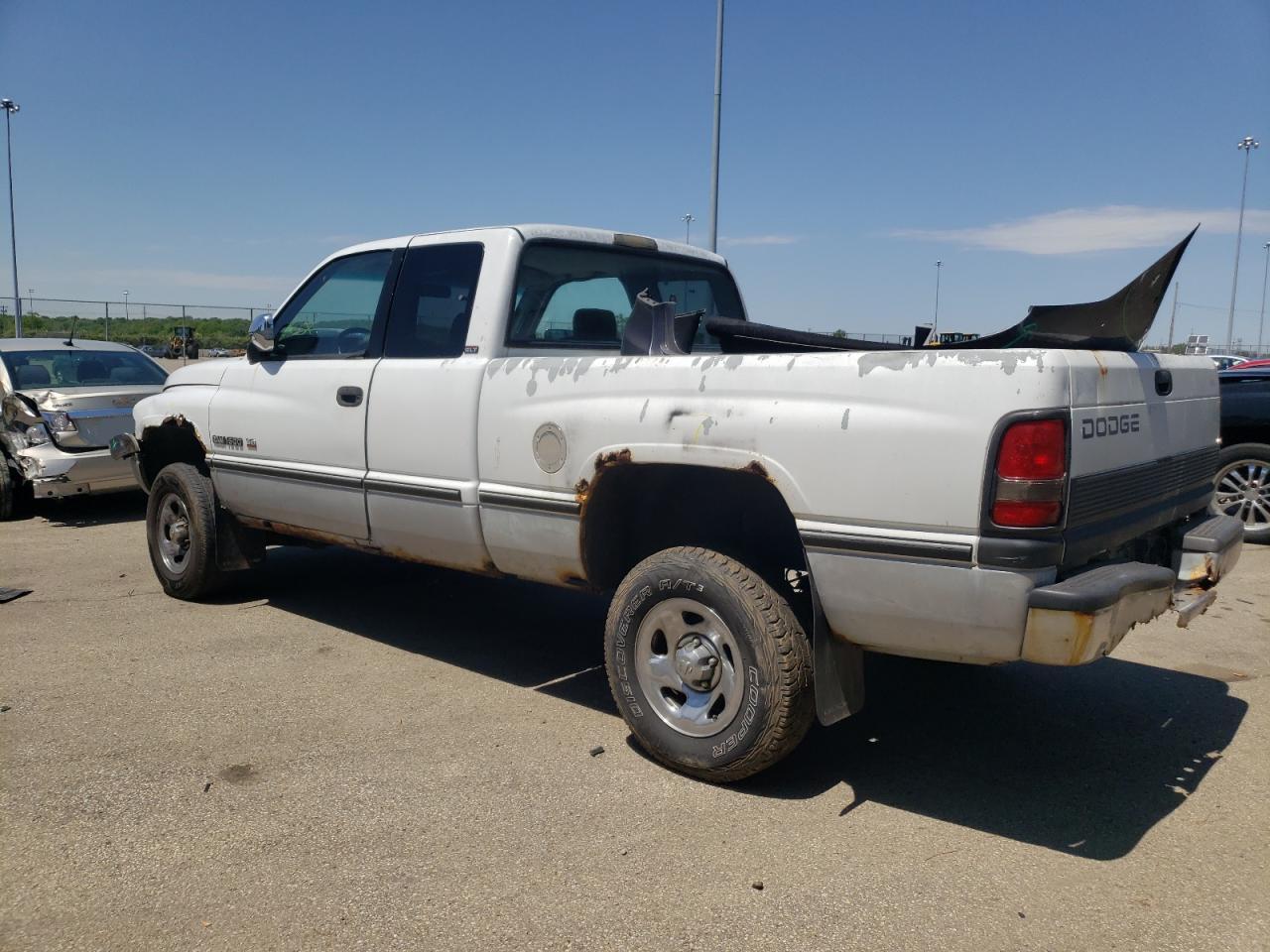 Photo 3 from auction – 1997 DODGE RAM 1500 with VIN 3B7HF13Y4VG772058