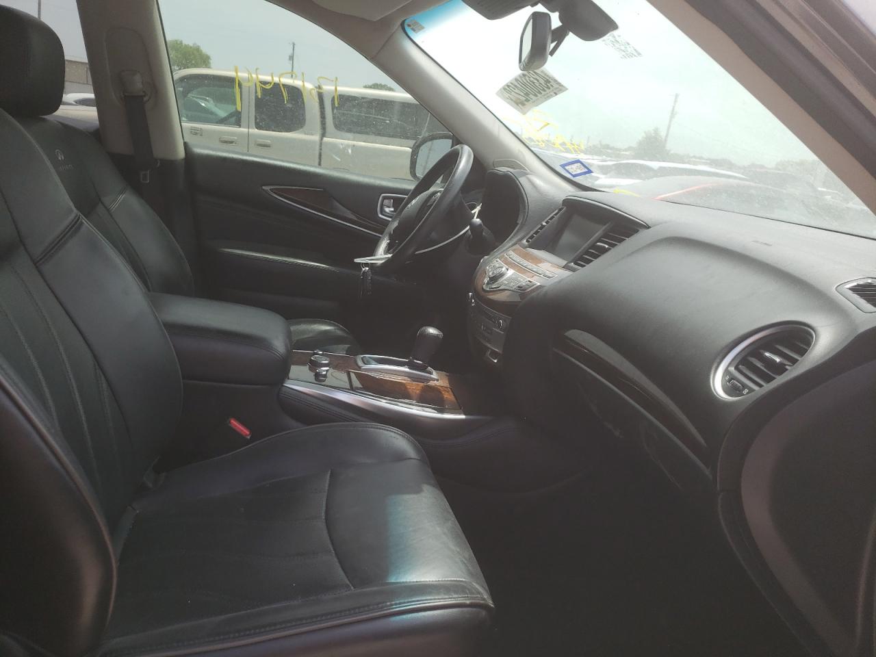 Photo 5 from auction – 2013 INFINITI JX35 with VIN 5N1AL0MN2DC343085