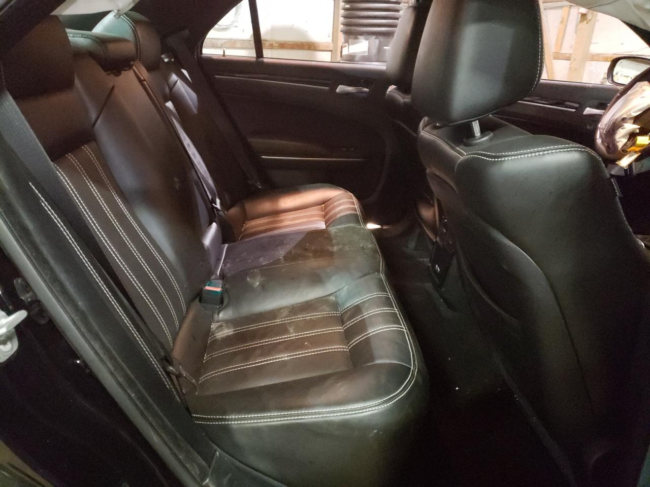 Photo 6 from auction – 2020 CHRYSLER 300 S with VIN 2C3CCAGG2LH158938