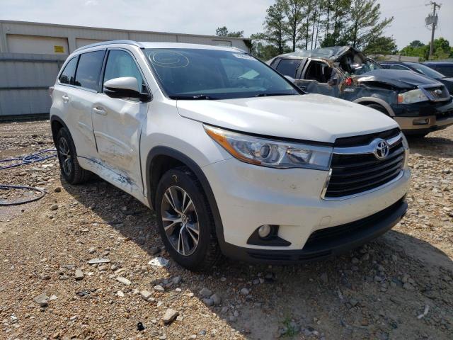 TOYOTA HIGHLANDER 2016 with VIN 5TDKKRFH7GS126870 - Photo from auction