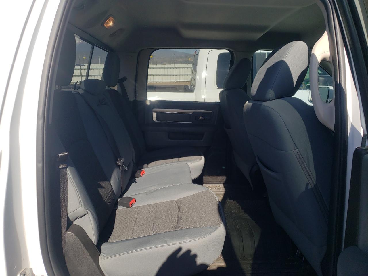Photo 6 from auction – 2014 RAM 1500 SLT with VIN 1C6RR7LT9ES125397