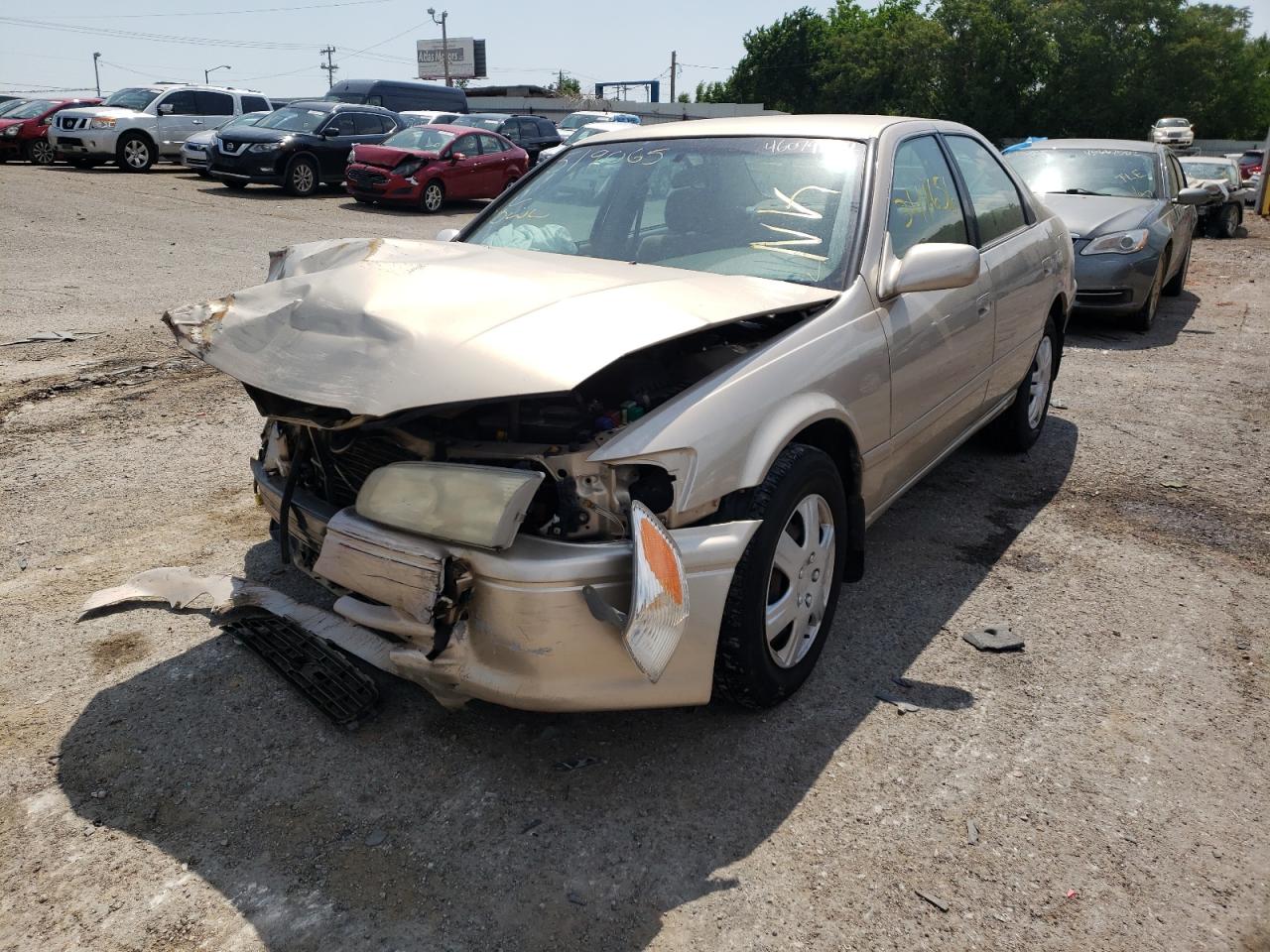 Photo 2 from auction – 2000 TOYOTA CAMRY CE with VIN JT2BG22K9Y0519065