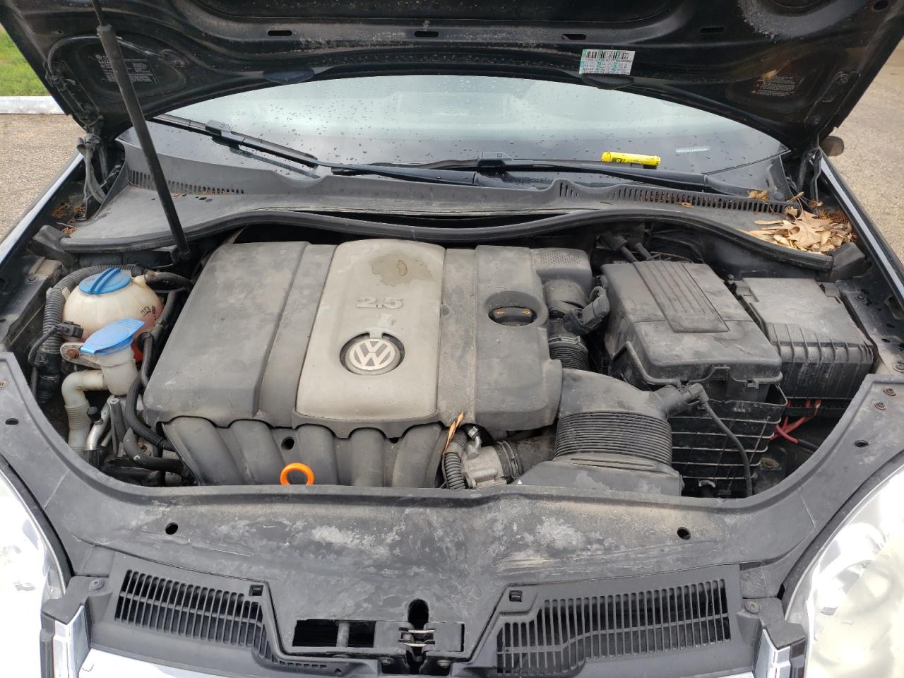 Photo 7 from auction – 2007 VOLKSWAGEN JETTA 2.5 with VIN 3VWSF71KX7M025296