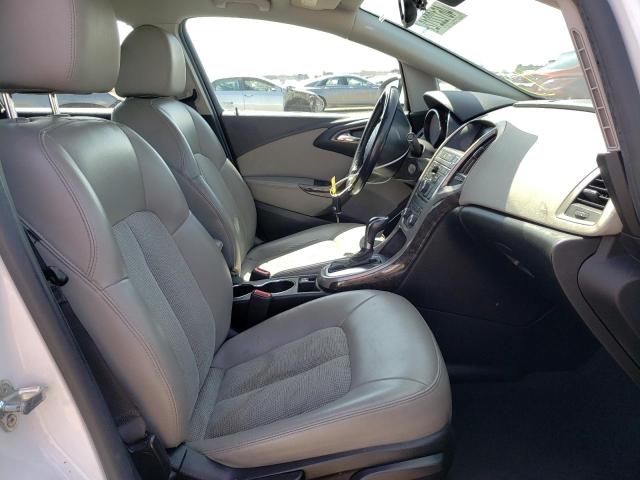 Photo 5 from auction – 2017 BUICK VERANO SPO with VIN 1G4PR5SK3H4112808