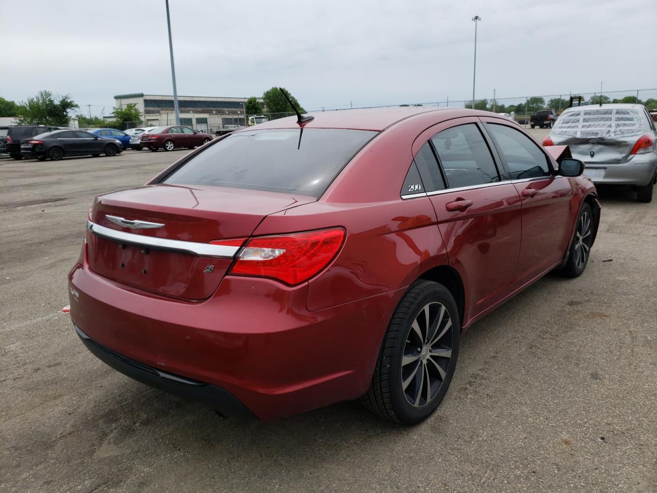 Photo 4 from auction – 2011 CHRYSLER 200 S with VIN 1C3BC8FG5BN574865