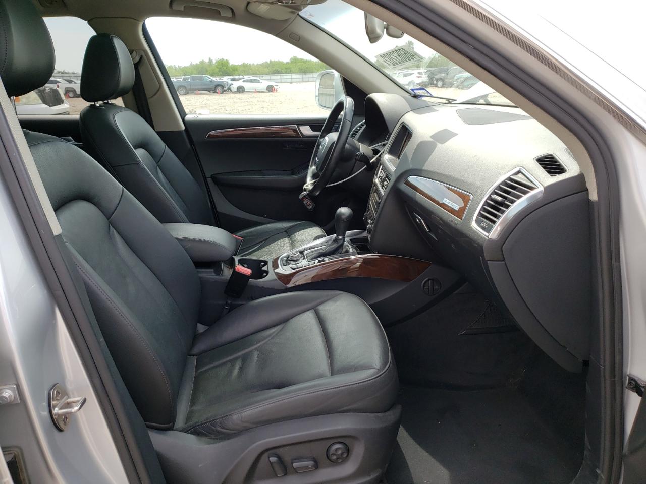 Фото 5 с аукциона – 2012 AUDI Q5 PREMIUM с VIN WA1LFAFP9CA096712