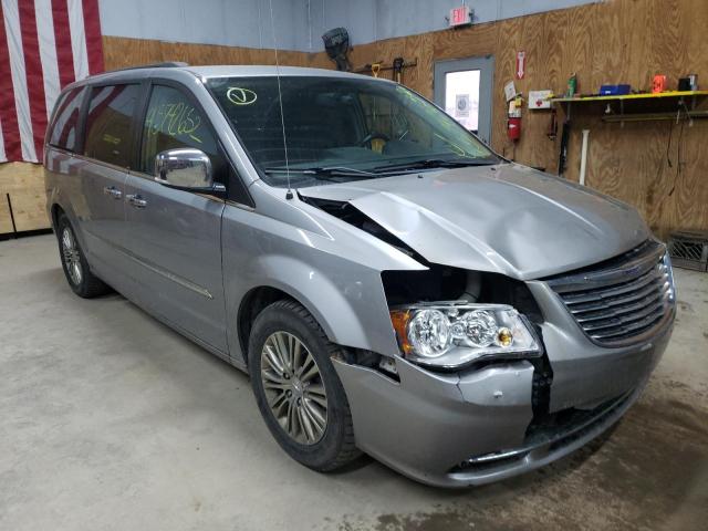 Photo 1 from auction – 2014 CHRYSLER TOWN & COU with VIN 2C4RC1CG1ER285107