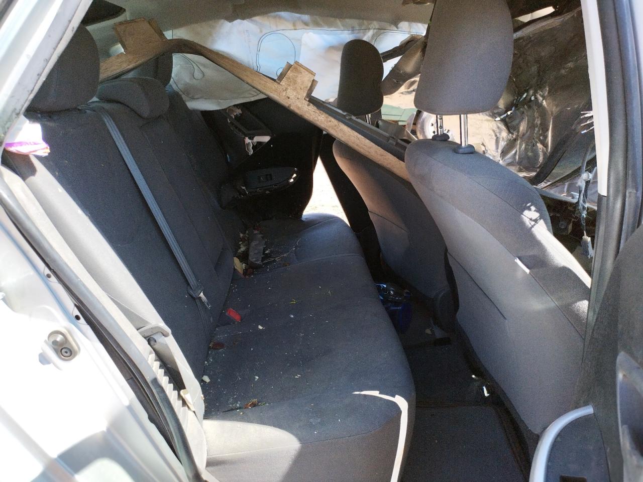 Photo 6 from auction – 2014 TOYOTA PRIUS with VIN JTDKN3DUXE0375359