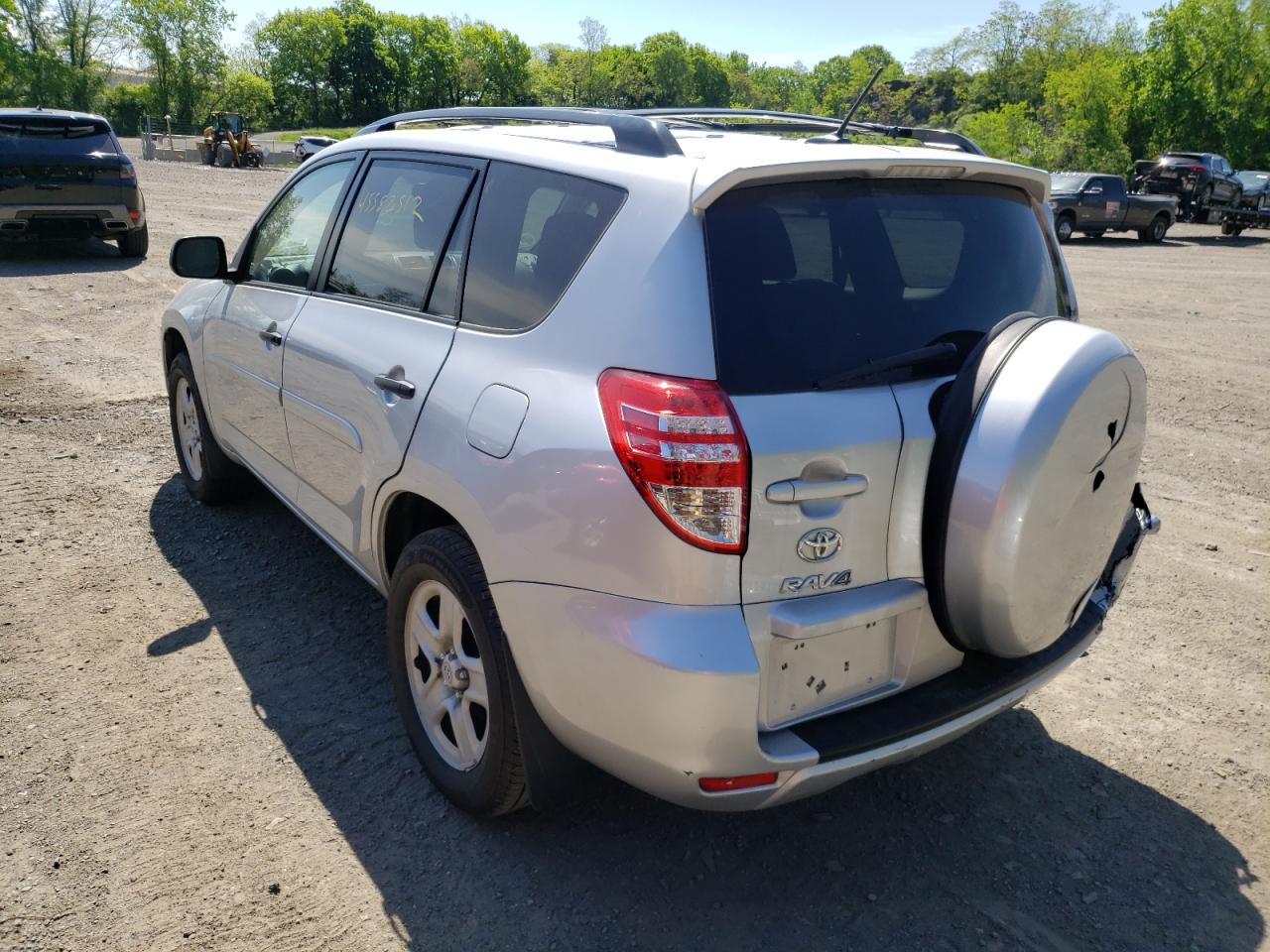 Photo 3 from auction – 2011 TOYOTA RAV4 with VIN 2T3BF4DV8BW148609