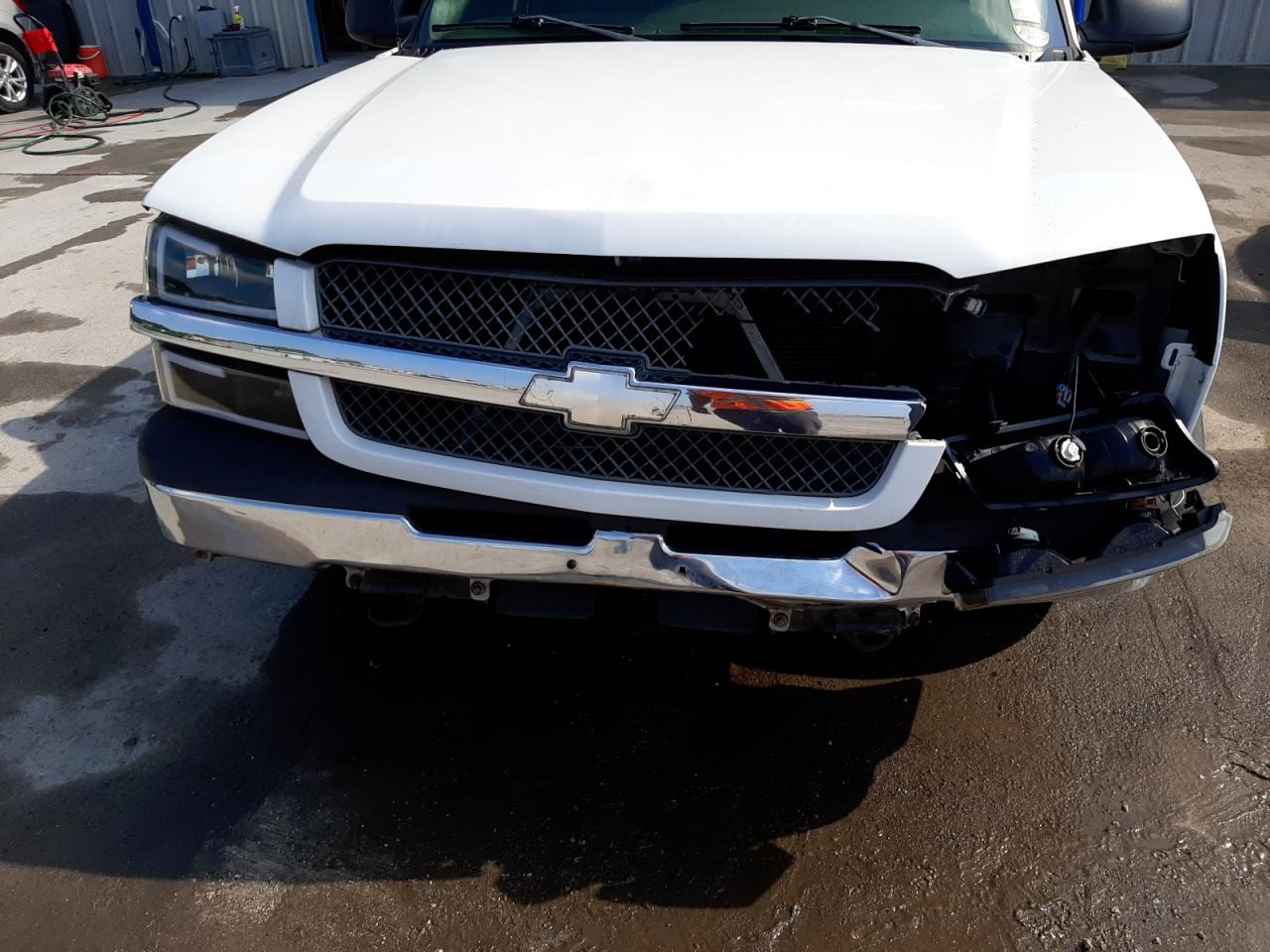 Photo 9 from auction – 2004 CHEVROLET SILVERADO with VIN 2GCEC13T341428888