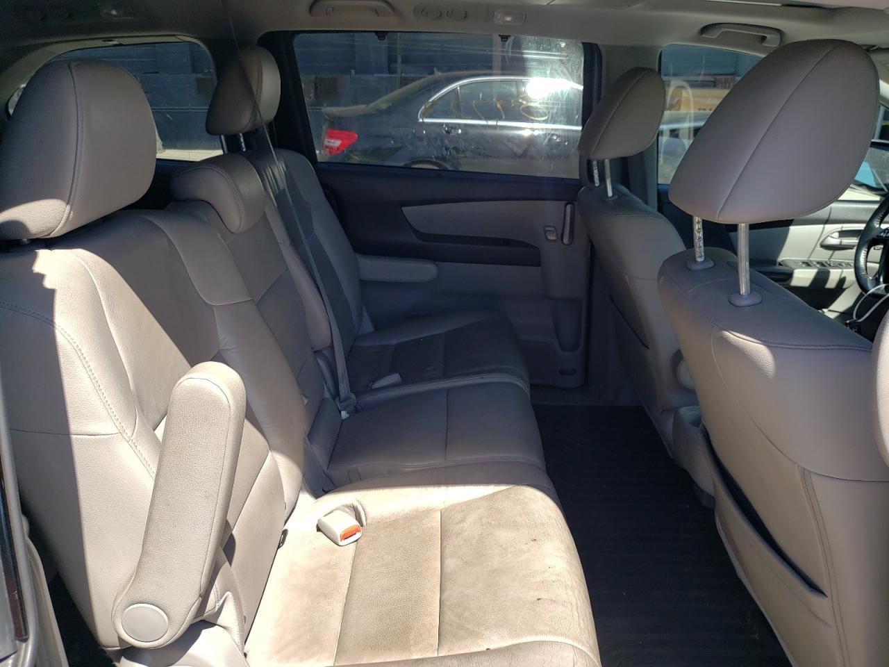 Photo 6 from auction – 2012 HONDA ODYSSEY TO with VIN 5FNRL5H96CB063575