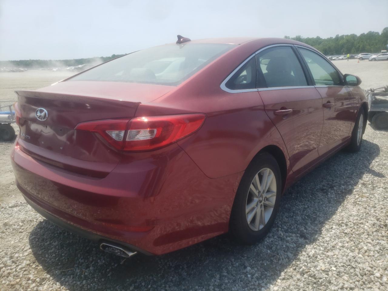 Photo 4 from auction – 2016 HYUNDAI SONATA SE with VIN 5NPE24AF3GH335115