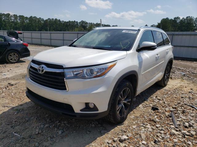 Photo 2 from auction – 2016 TOYOTA HIGHLANDER with VIN 5TDKKRFH7GS126870